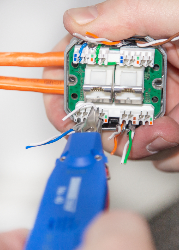 LSA Sensor No. 40 | เครื่องมือ LSA Punch-Down พร้อมเซ็นเซอร์สำหรับตรวจสอบตำแหน่งปลายสาย