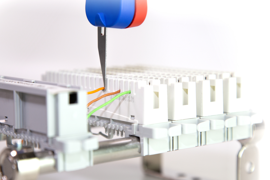 LSA Sensor No. 40 | เครื่องมือ LSA Punch-Down พร้อมเซ็นเซอร์สำหรับตรวจสอบตำแหน่งปลายสาย